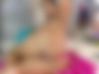 Live cam show with grettchen - Granny MILF on PervPlay.com