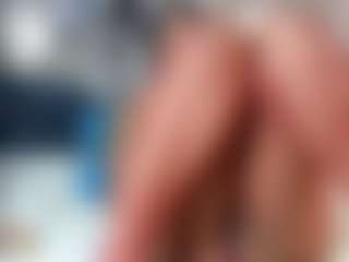 grettchen MILF webcam performer live streaming