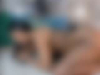Live cam show with grettchen - Ebony Teen (18+) on intimatelivegirls.com