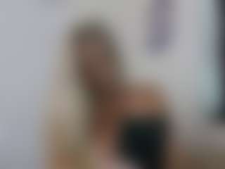 Live cam show with Jordyn Lvee - Blonde Hair Big Tits on Gym Cam Girls