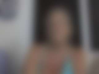 Live cam show with Jordyn Lvee - Wet on Gym Cam Girls