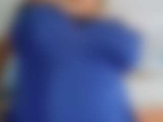 Live cam show with Jordyn Lvee - Blonde Hair on Camiplay Live