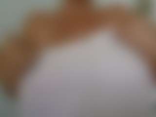 Live cam show with Jordyn Lvee - Striptease MILF on slutload