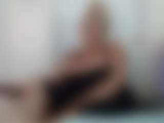 Live cam show with Jordyn Lvee - Dildo on xxxlivecams.org
