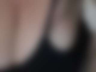 Live cam show with Jordyn Lvee - Cum on CamClone