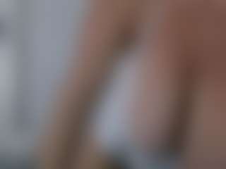 Live cam show with Jordyn Lvee - Lush Curvy on CamwithHer