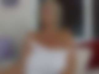Live cam show with Jordyn Lvee - Granny MILF on crypto-cams