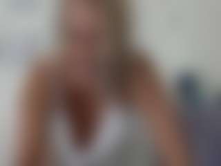 Live cam show with Jordyn Lvee - Mature Toys on AdultVida.com