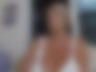 Live cam show with Jordyn Lvee - Blowjob on Camsoda