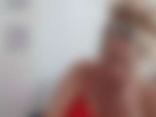 Live cam show with Jordyn Lvee - Granny Big Tits on LiveSexCams6