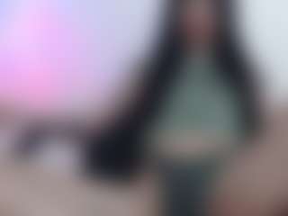 Rav3nnn's Live Sex Cam Show