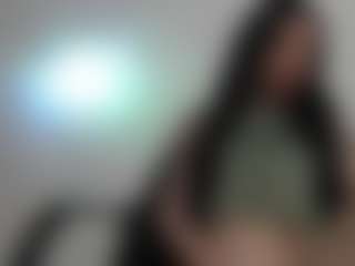Rav3nnn's Live Sex Cam Show