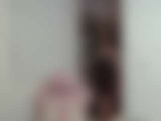 Live cam show with Rav3nnn - Smoking on liverealitysex.com