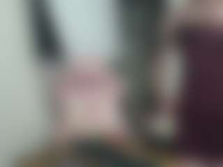 Live cam show with Rav3nnn - Black Hair on Camsoda