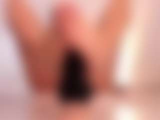 Live cam show with kim-murphy - Facial Piercings on Milfs Live