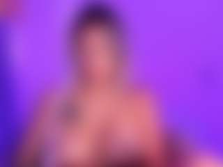 Live cam show with kim-murphy - Ebony on Camsoda | colombia