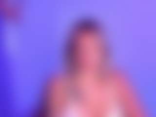 Live cam show with kim-murphy - Bikini on dropp.cam