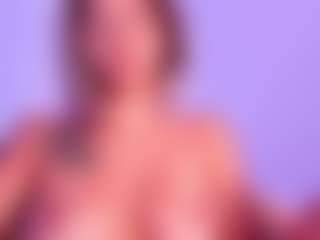 Live cam show with kim-murphy - Black Dildo on Camsoda