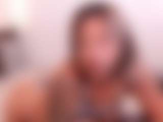 Live cam show with kim-murphy - Ebony on CamClone | colombia
