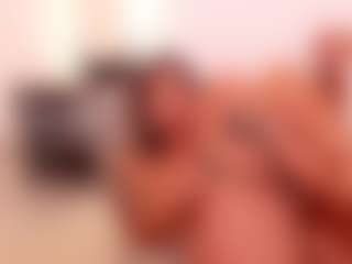 Live cam show with kim-murphy - Oil on Camsoda