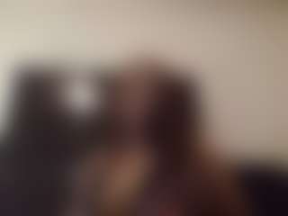 playwitme2000's Live Sex Cam Show