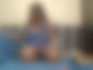playwitme2000's Live Sex Cam Show