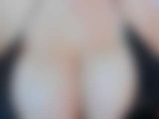 Live cam show with YAYIS - Average on xfollow cams