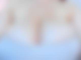 YAYIS MILF webcam performer live streaming