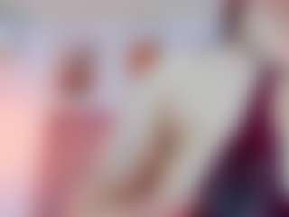 YAYIS MILF webcam performer live streaming