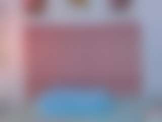 Live cam show with YAYIS - Flashing on CamwithHer