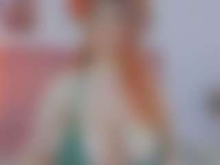 Live cam show with YAYIS - Bedroom MILF on eurowanks.com