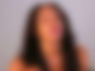 Live cam show with TamyLynn1 - Robe on livesexfox.com