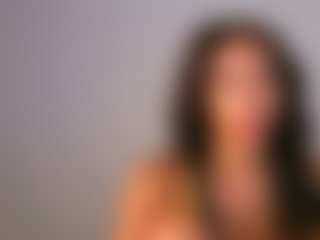 Live cam show with TamyLynn1 - MILF on TeamSkeetLive