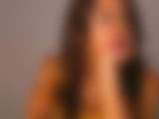 Live cam show with TamyLynn1 - Robe on Camsoda