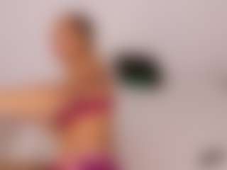 Live cam show with TamyLynn1 - Black on SinfulBabes