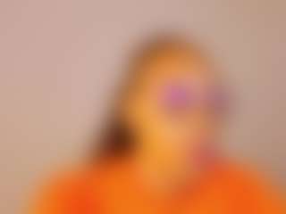 TamyLynn1 MILF webcam performer live streaming