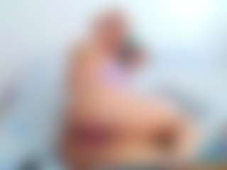 Live cam show with TamyLynn1 - Black MILF on SinfulBabes