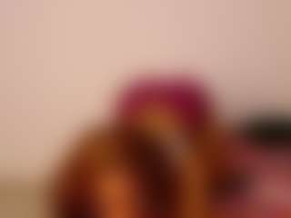 Live cam show with TamyLynn1 - Foot Fetish BBW on AdultVida.com