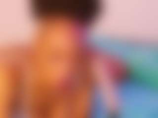 Live cam show with TamyLynn1 - Ebony Amateur on Porn Luv