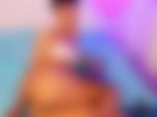 Live cam show with TamyLynn1 - Spank MILF on Camsoda