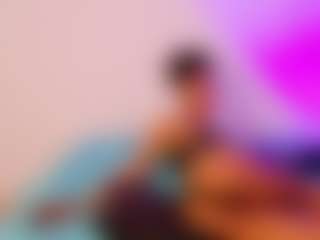 Live cam show with TamyLynn1 - Foot Fetish on studioflirtlive.com