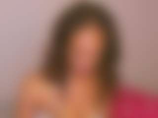 Live cam show with TamyLynn1 - Black MILF on Latina Girls