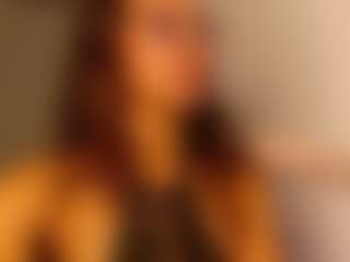 Live cam show with TamyLynn1 - Bedroom on Camsoda