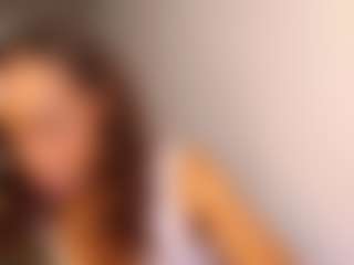 Live cam show with TamyLynn1 - Ebony Fetish on Big Tits