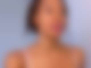Live cam show with TamyLynn1 - Smoking on studioflirtlive.com