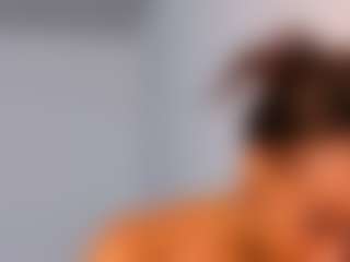 Live cam show with TamyLynn1 - Smoking on Camsoda