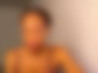 Live cam show with TamyLynn1 - Public Ebony on Camsoda