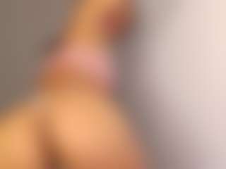 Live cam show with TamyLynn1 - Black Fetish on hotwifechat.live