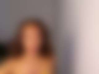 Live cam show with TamyLynn1 - Bikini on camgirlchat.live
