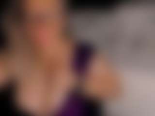 Live cam show with Foxxy-Lady - Middle Aged on Camsoda